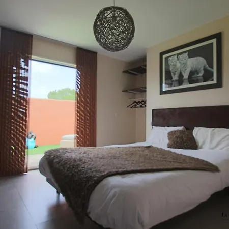 Family House In Marennes * Marennes (Charente-Maritime)