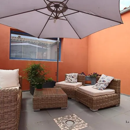 Family House In Marennes *